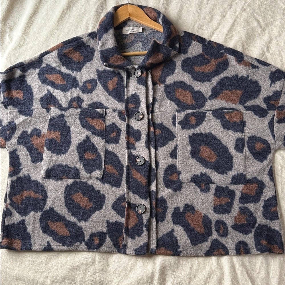 Saints & Hearts Gray and Brown Leopard Patterned Oversized Boxy Sweater Cardigan - Picture 12 of 14
